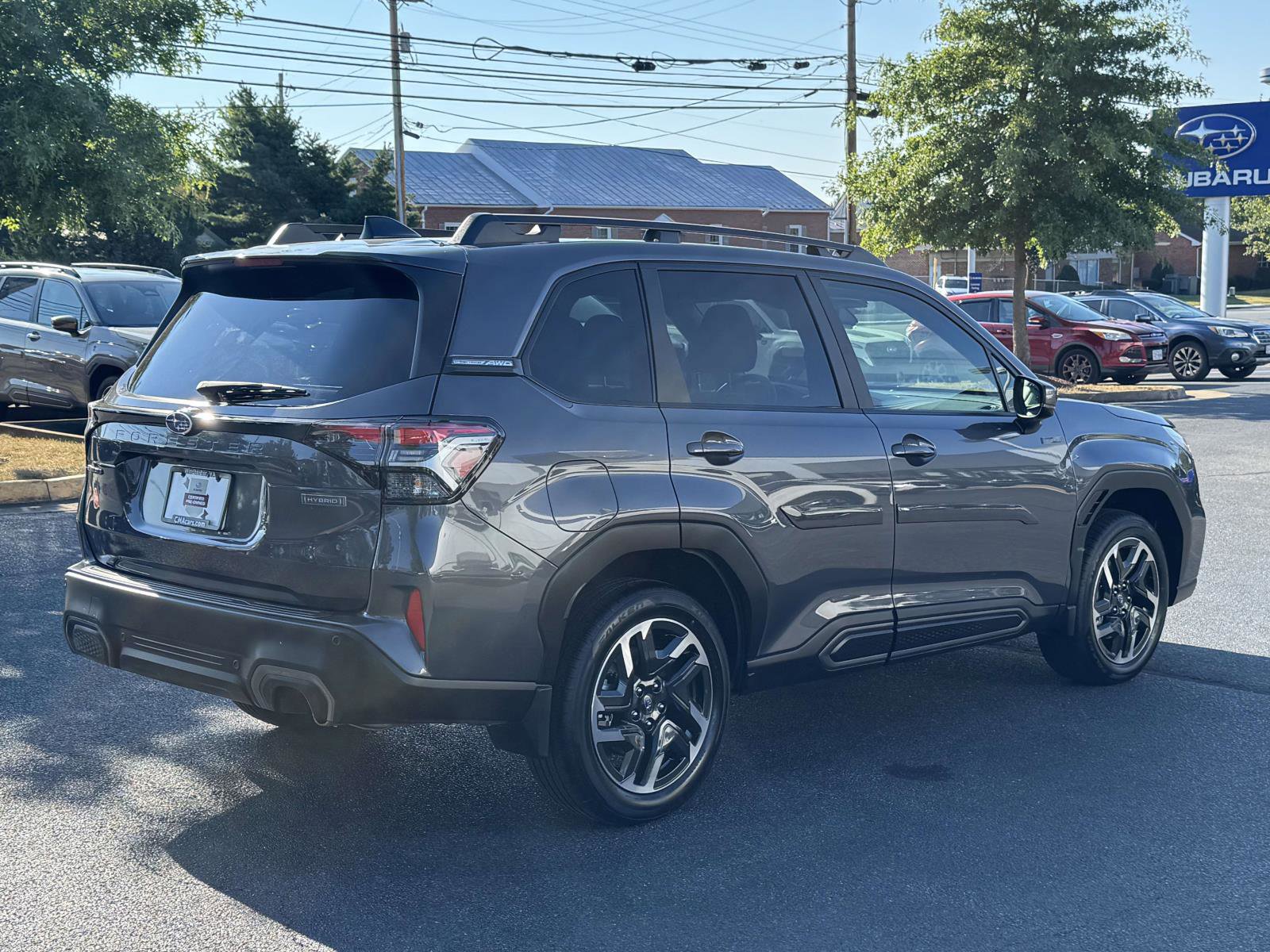2025 Subaru Forester Sport photo 2
