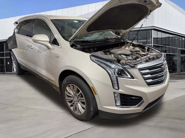 2017 Cadillac XT5 Luxury photo 4