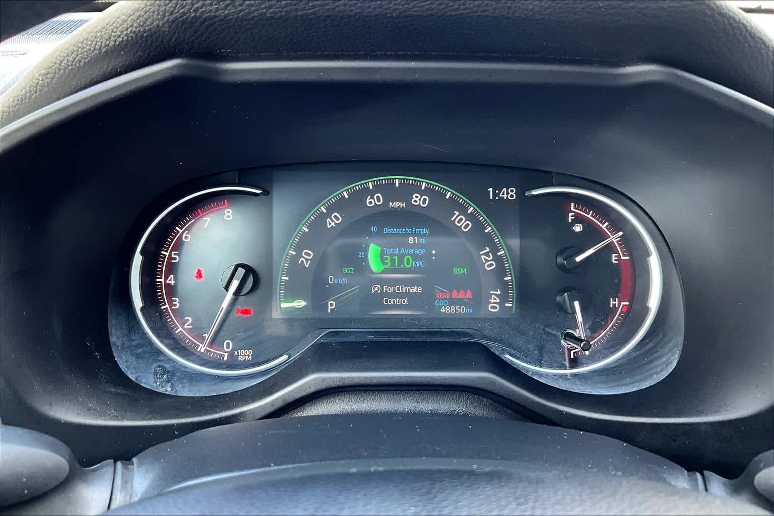 2023 Toyota RAV4 XLE photo 23