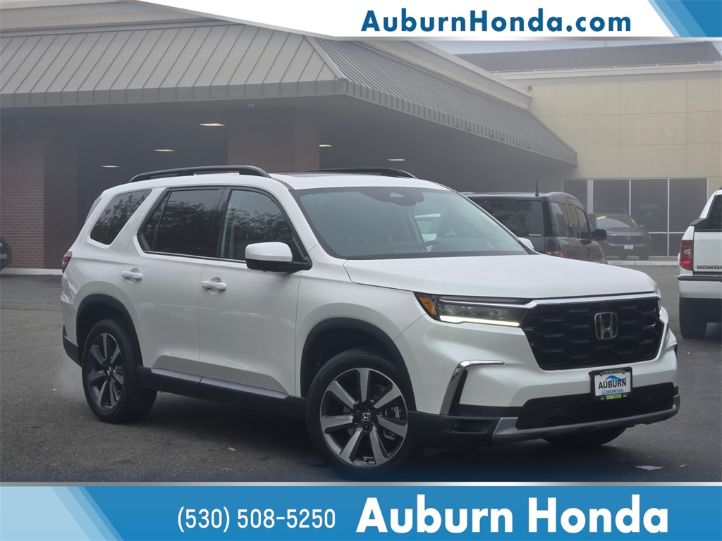 2025 Honda Pilot Elite's photo