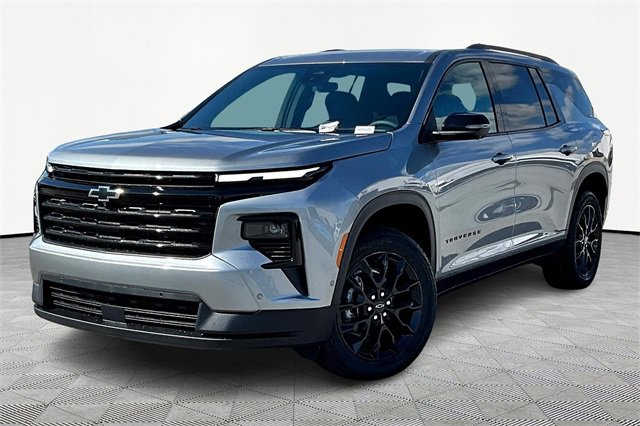 2025 Chevrolet Traverse photo 3