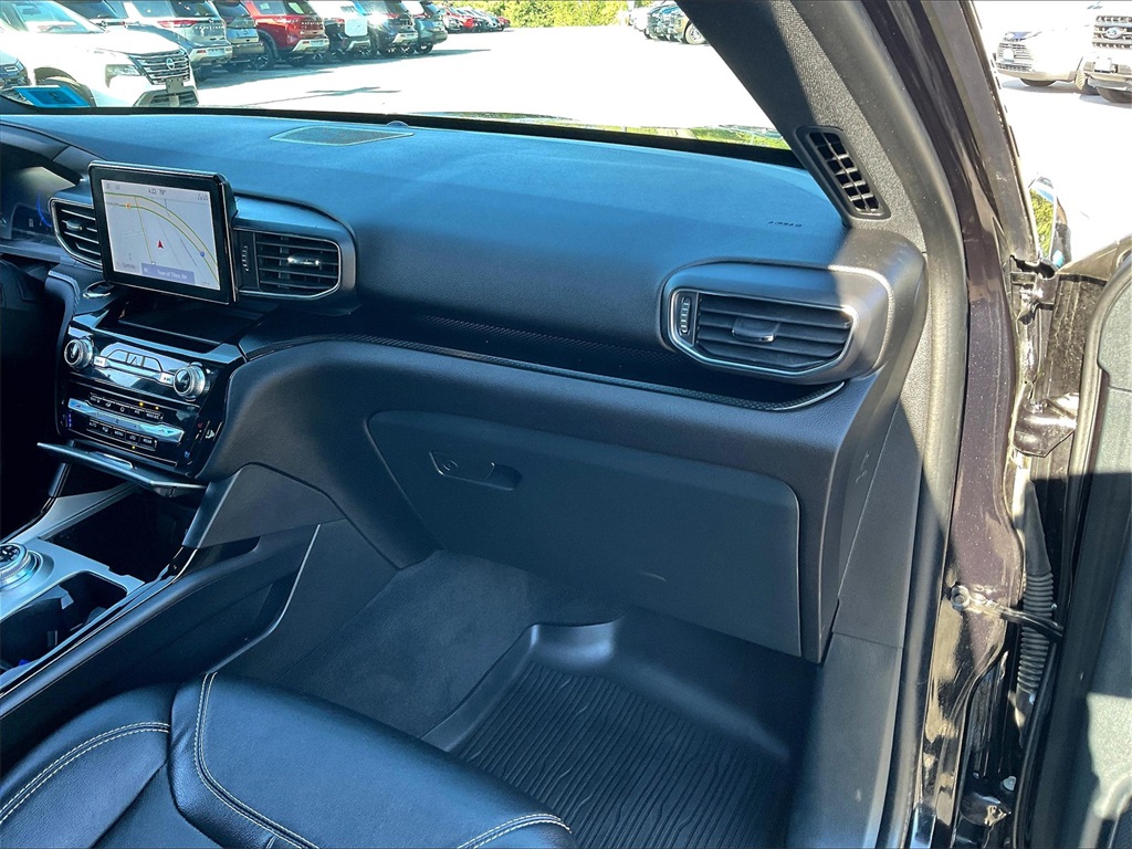 2023 Ford Explorer ST photo 9