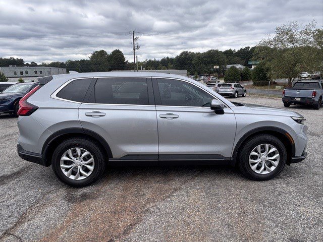 2026 Honda CR-V LX photo 4