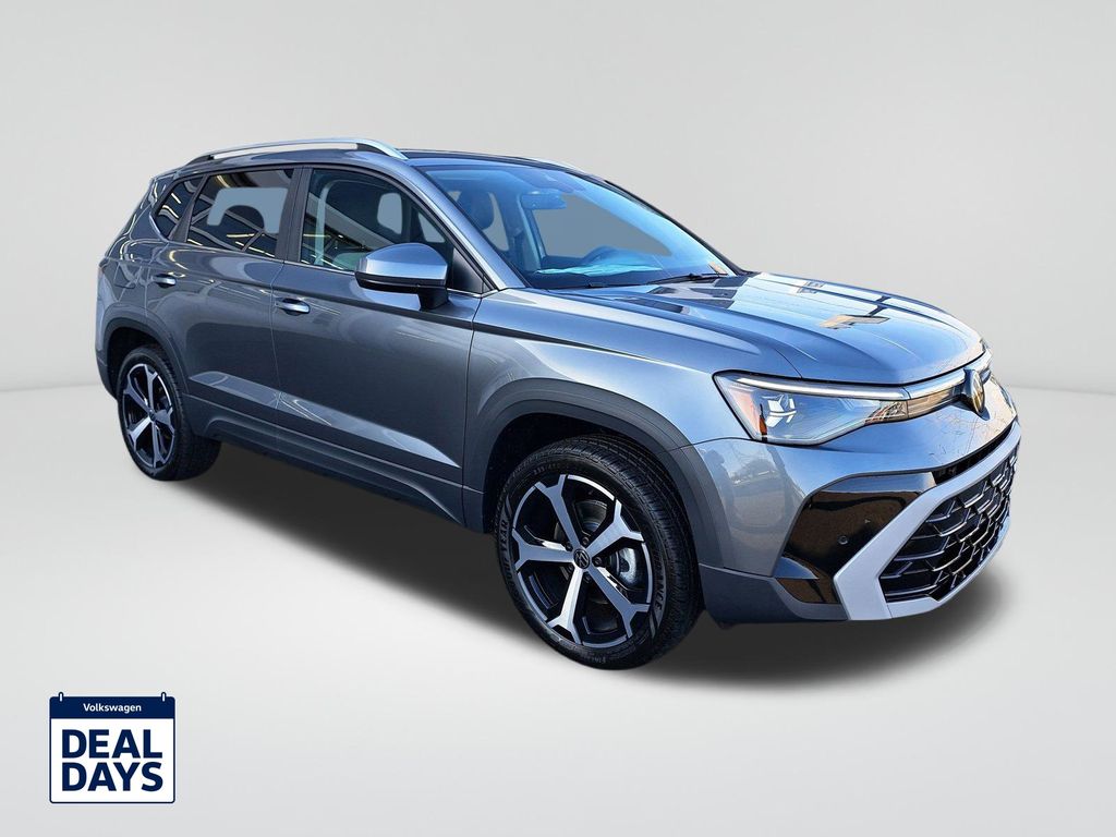 2025 Volkswagen Taos SEL photo 3