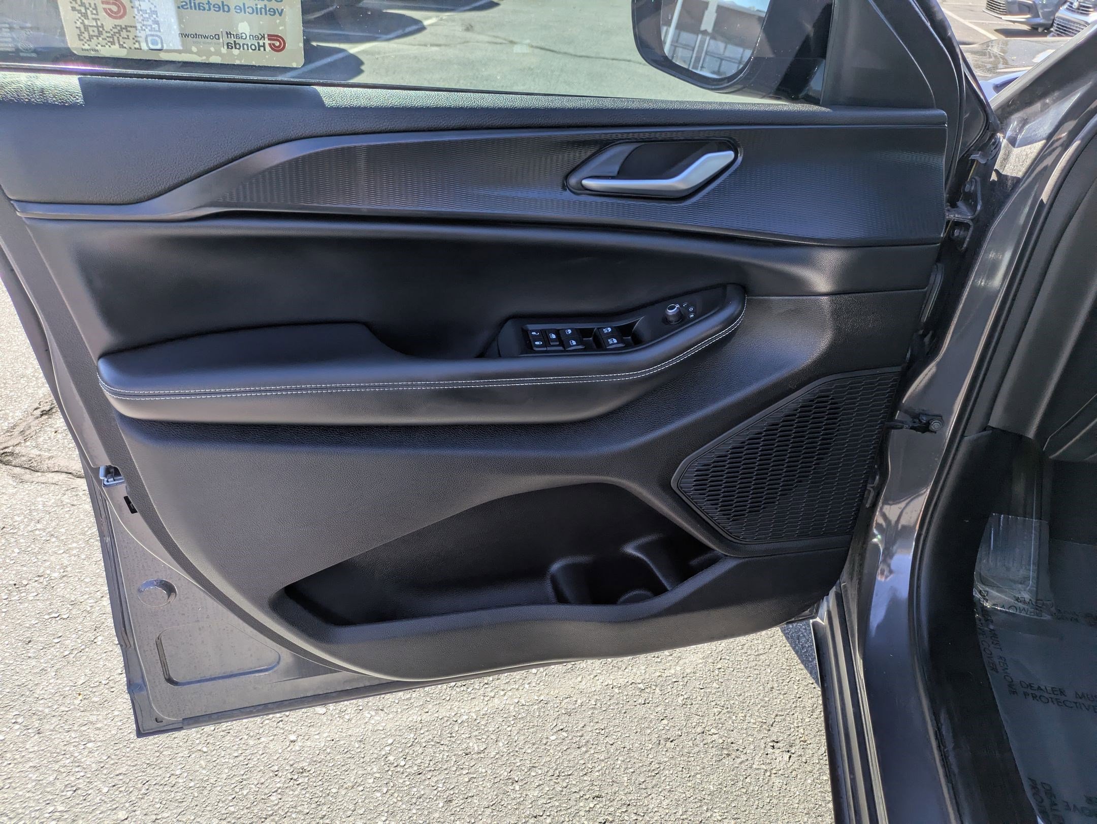 2023 Jeep Grand Cherokee Altitude photo 8