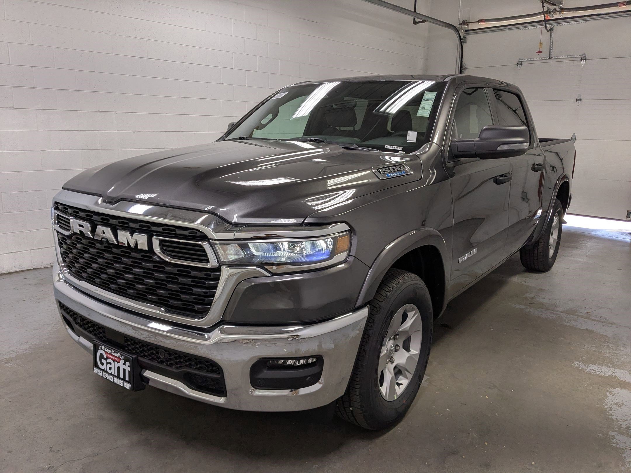 2025 Ram 1500 Big Horn photo 6