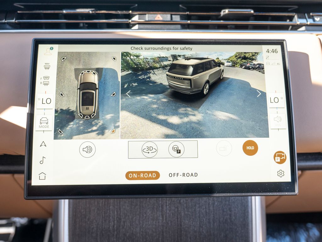 2025 Land Rover Range Rover SE photo 24