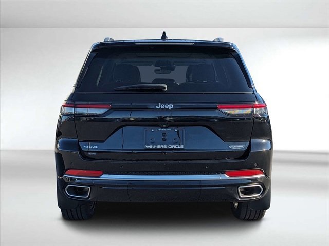 2023 Jeep Grand Cherokee Summit photo 4