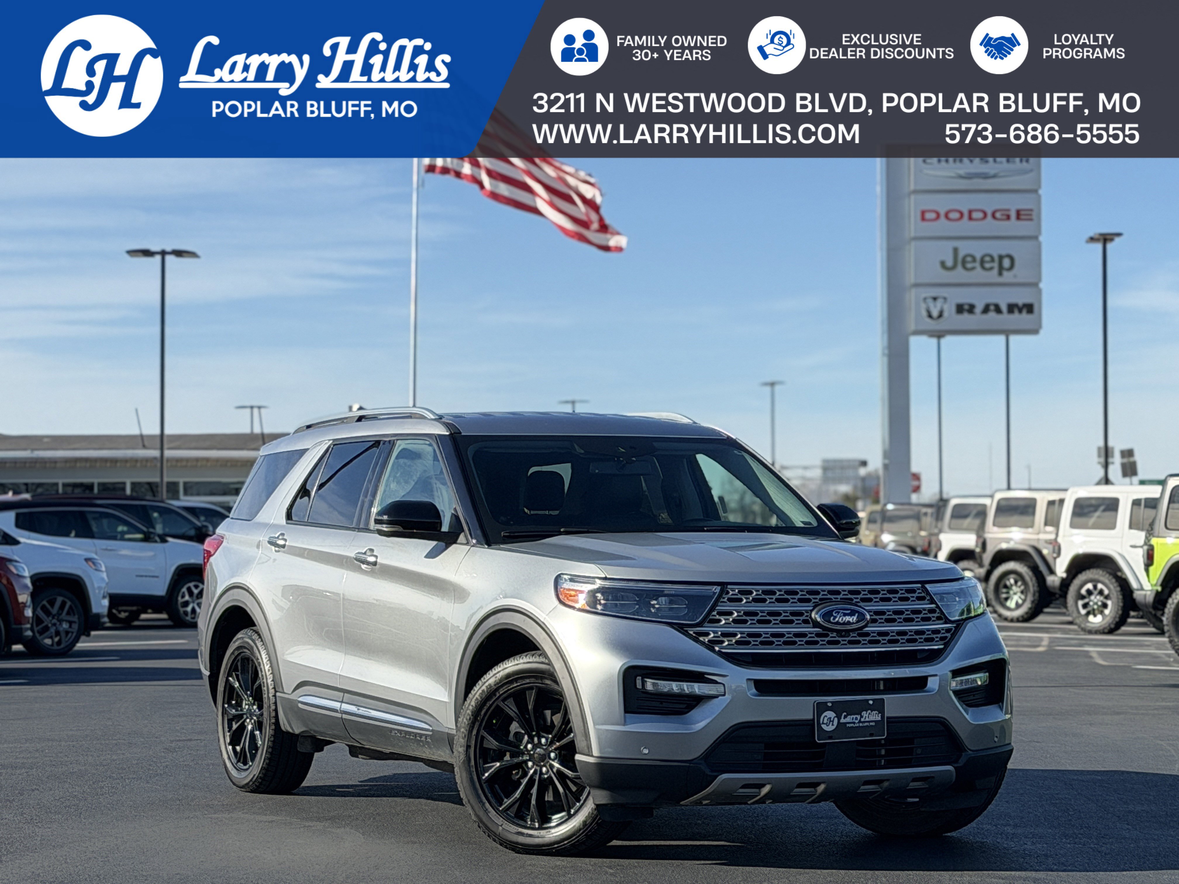 2021 Ford Explorer Limited's photo