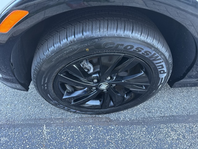 2024 Buick Encore GX Sport Touring photo 5