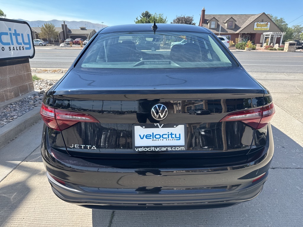 2024 Volkswagen Jetta 1.5T S photo 4