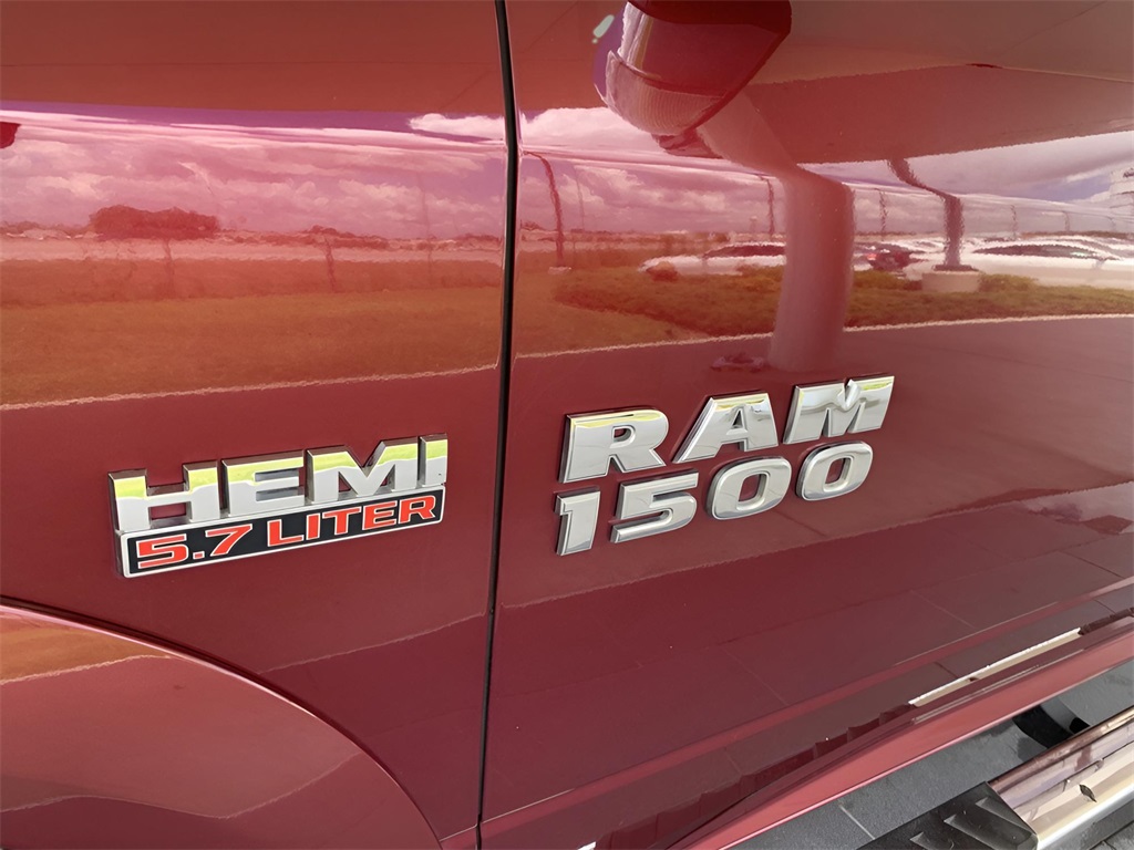 2017 Ram 1500 Laramie photo 13