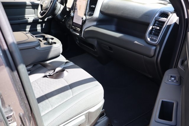 2025 Ram 2500 Tradesman photo 35
