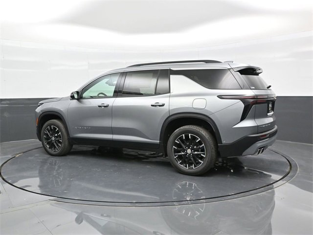 2026 Chevrolet Traverse photo 3