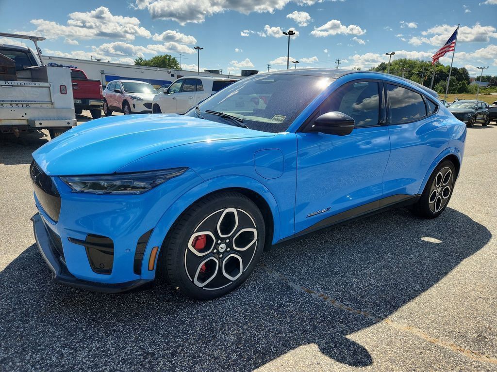 2023 Ford Mustang Mach-E GT photo 3