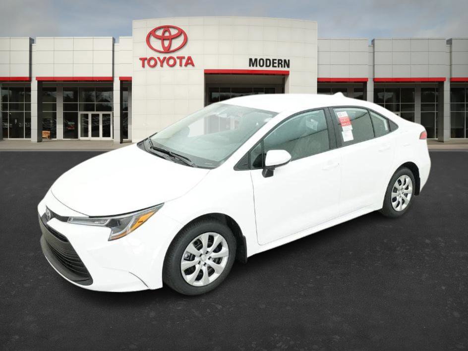 2026 Toyota Corolla LE's photo