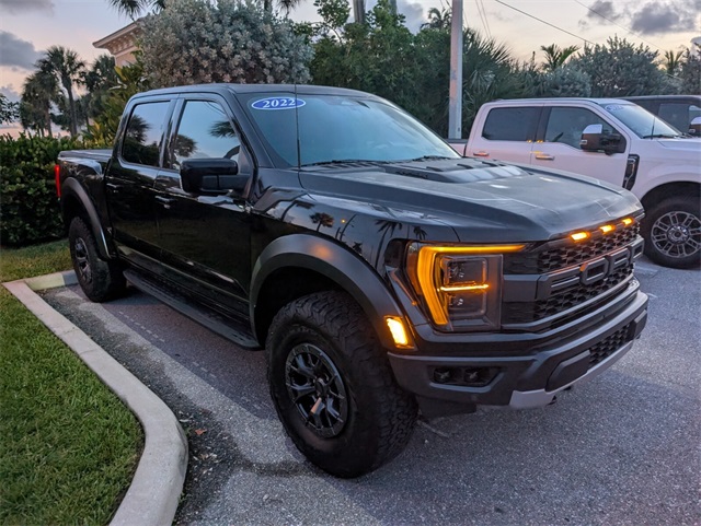 2022 Ford F-150 Raptor photo 2