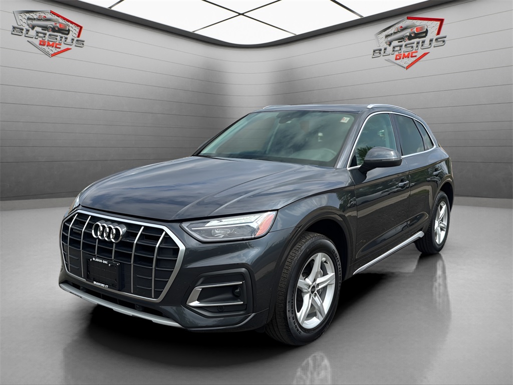 2021 Audi Q5 Premium's photo