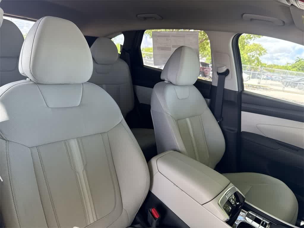 2025 Hyundai Tucson SEL photo 23