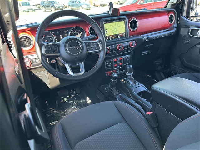 2019 Jeep Wrangler Unlimited Rubicon photo 2