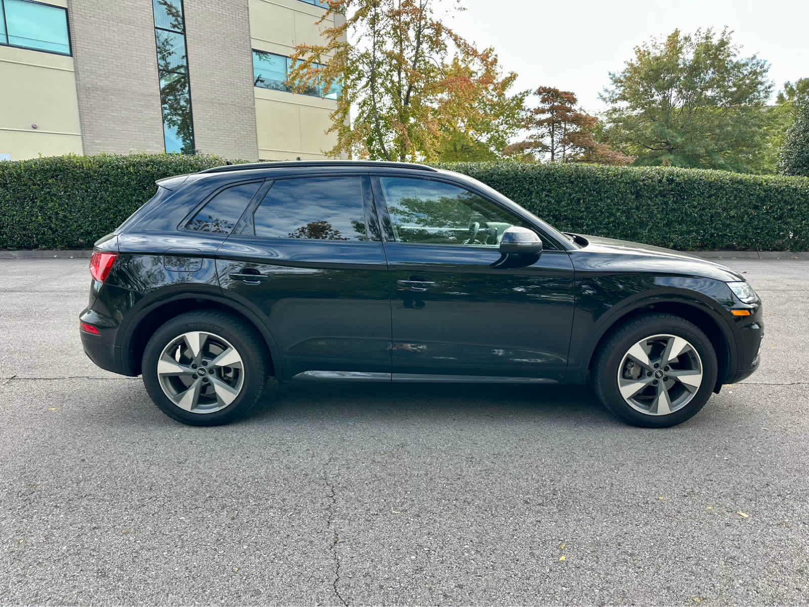 2020 Audi Q5 Premium photo 4
