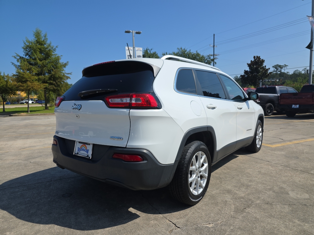 2017 Jeep Cherokee Latitude photo 9