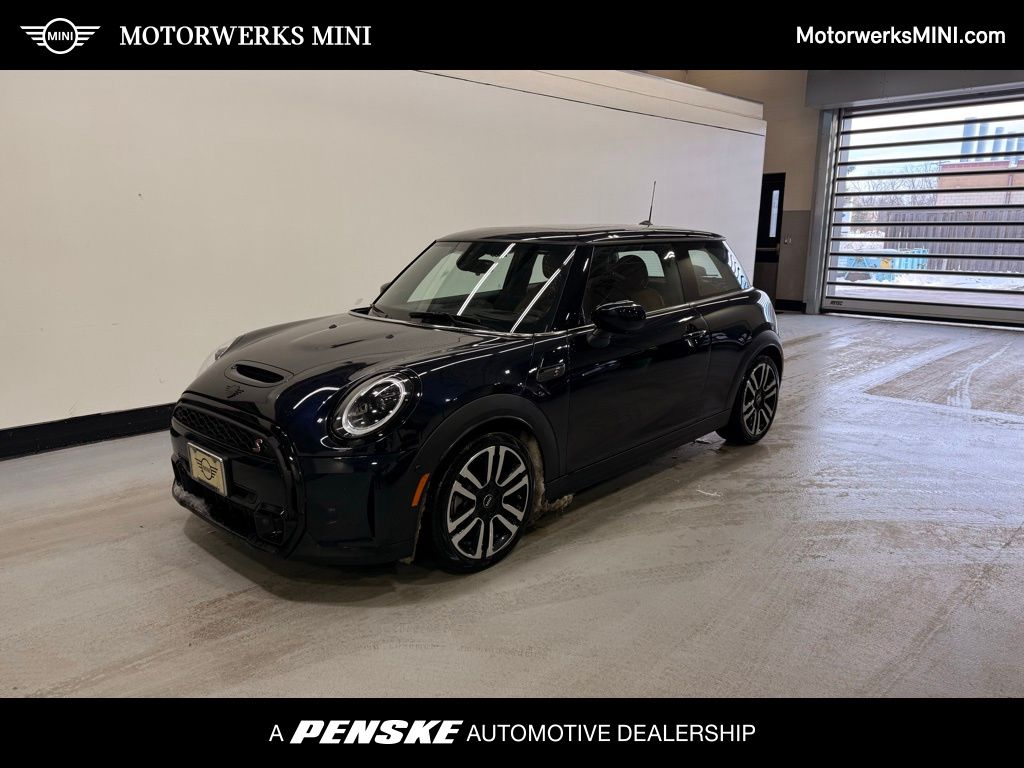 2023 MINI 3 Door