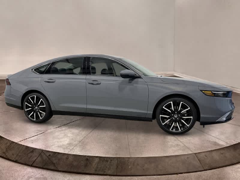 2025 Honda Accord Hybrid Touring photo 7
