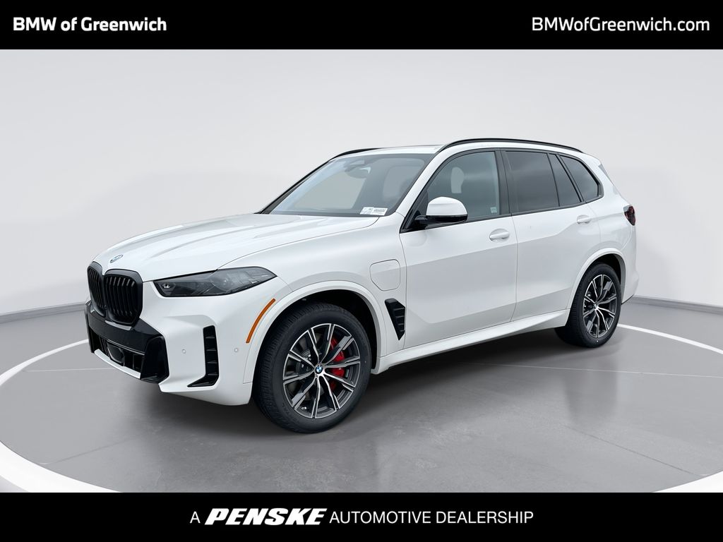 2026 BMW X5 50e's photo