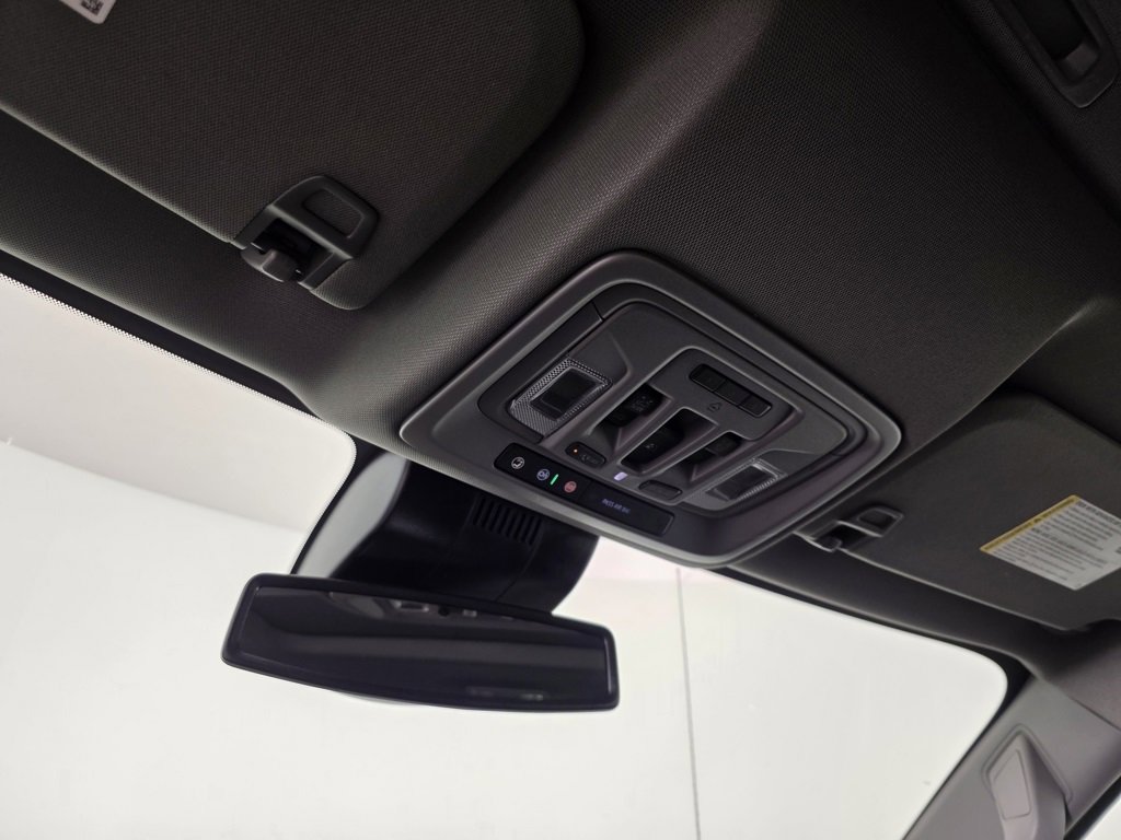 2025 Chevrolet Silverado 1500 LTZ photo 38