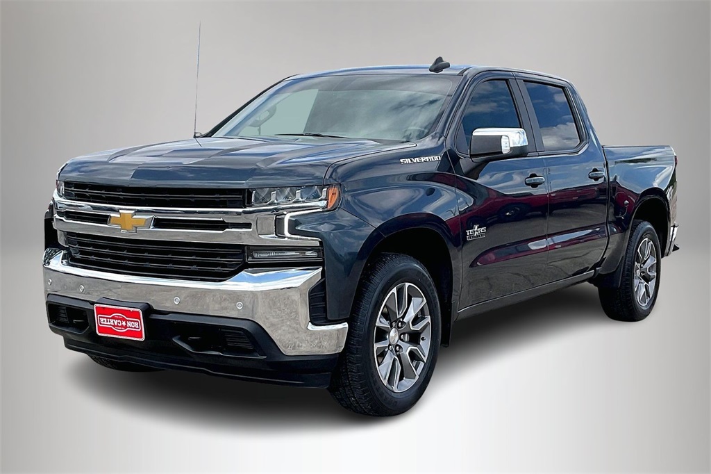 2022 Chevrolet Silverado 1500 LT photo 2