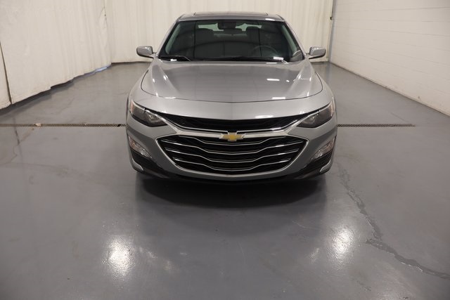 2024 Chevrolet Malibu 1LT photo 3