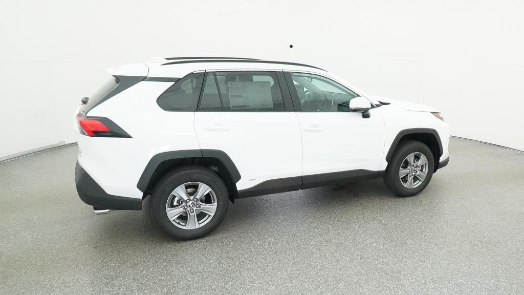2025 Toyota RAV4 Hybrid XLE photo 23