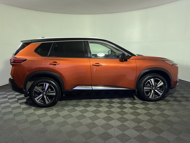 2022 Nissan Rogue SL photo 7