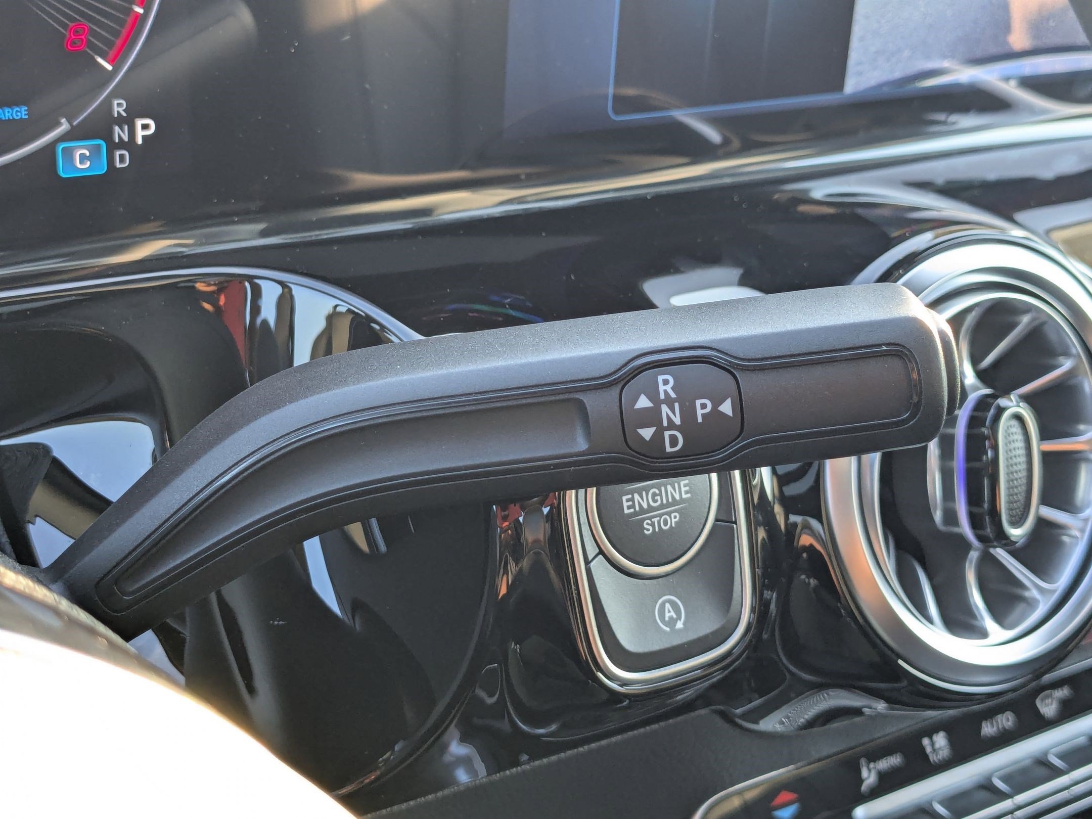 2026 Mercedes Benz GLA 250 4MATIC photo 15