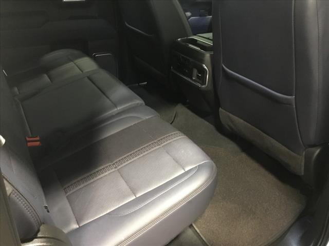 2022 Chevrolet Silverado 1500 High Country photo 19