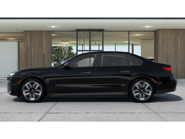 2026 Bmw 750e photo 4