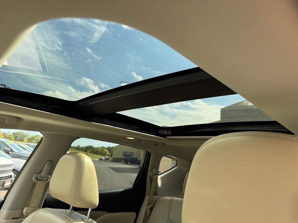 2019 Nissan Murano SL photo 7