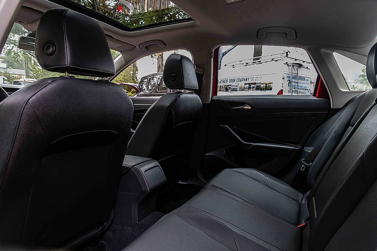 2019 Volkswagen Jetta SE R-Line photo 23