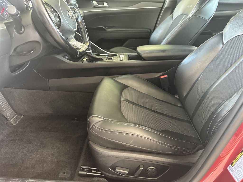 2021 Kia K5 GT-Line photo 13