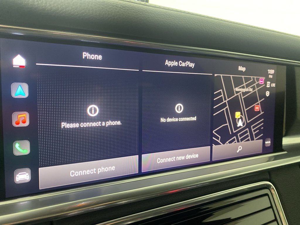 2022 Porsche Panamera 4 Platinum photo 10