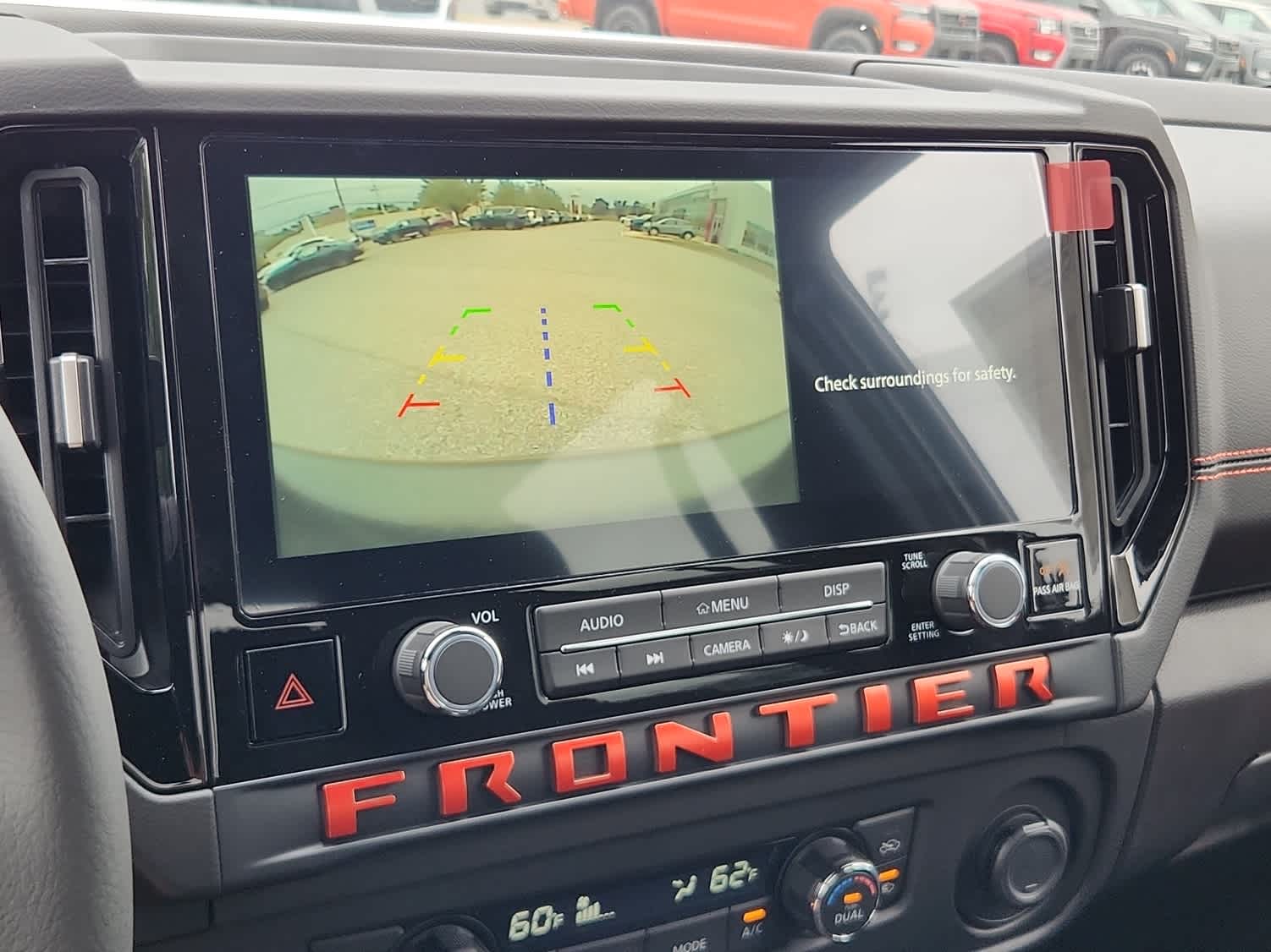 2025 Nissan Frontier PRO-4X photo 14