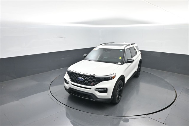 2022 Ford Explorer ST photo 20
