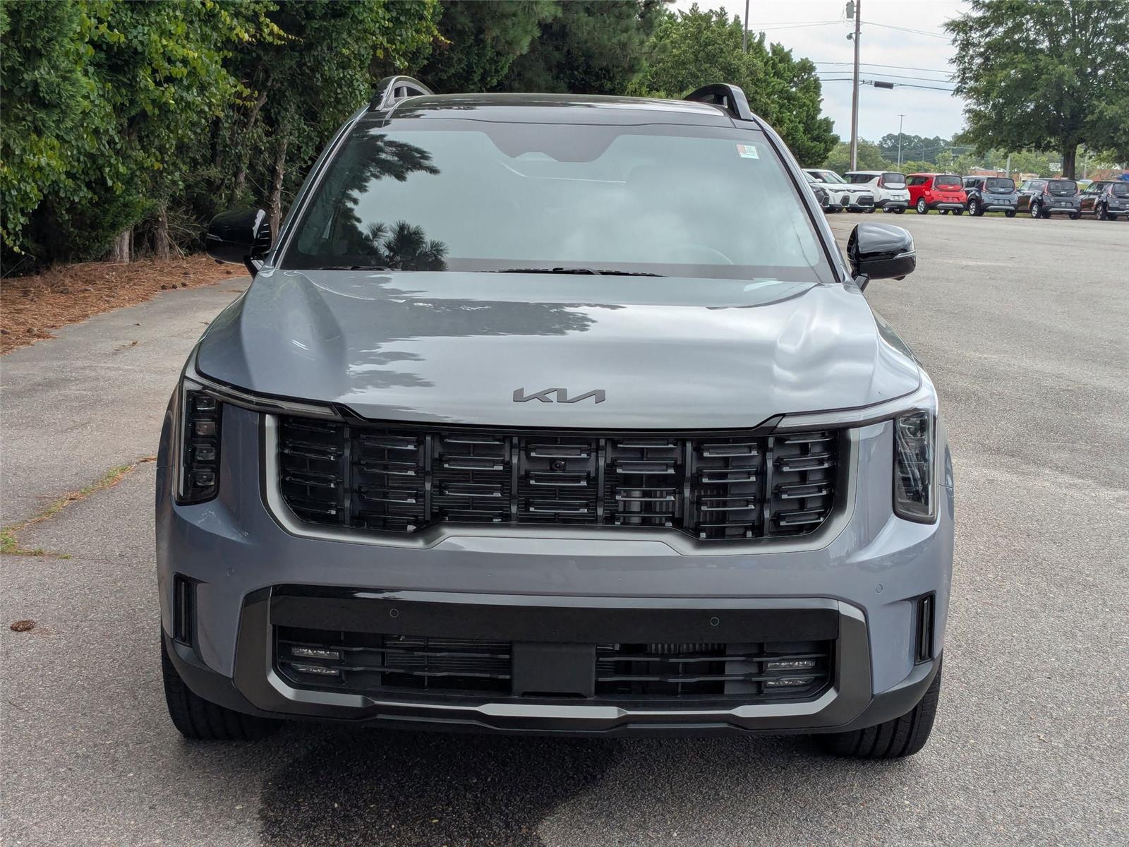 2025 Kia Sorento X-Line SX Prestige photo 2