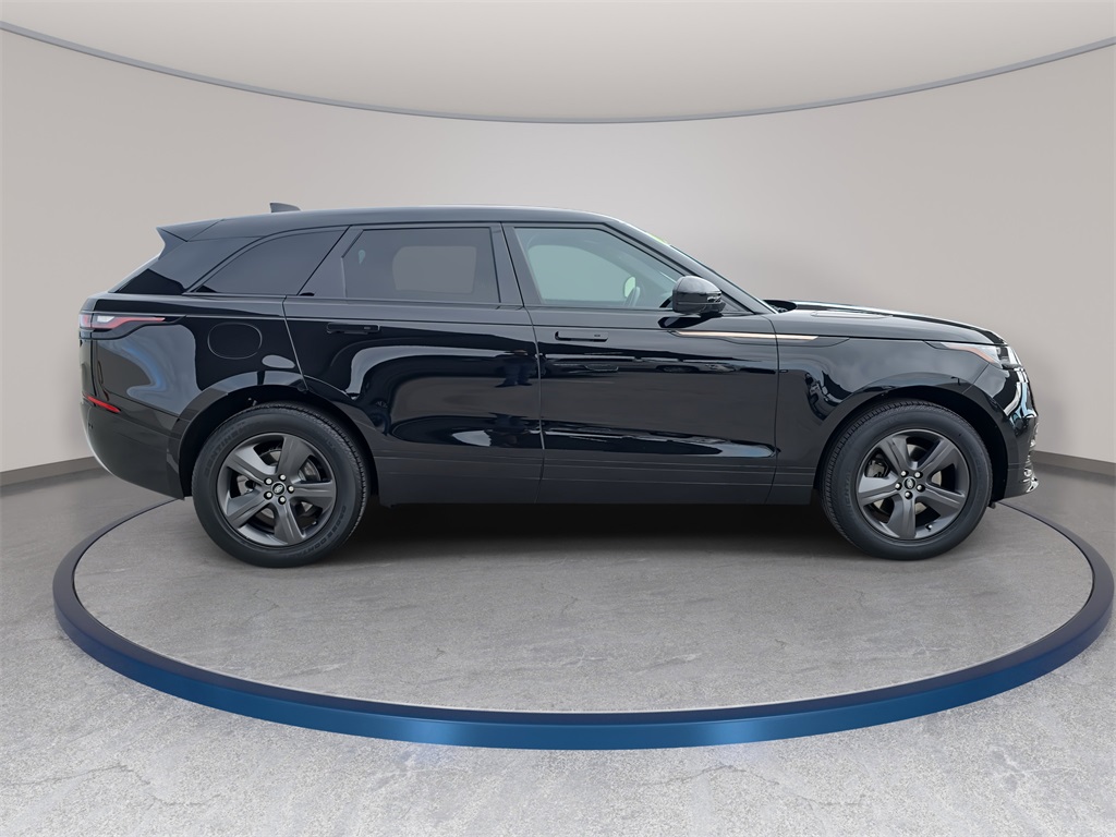 2023 Land Rover Range Rover Velar R-Dynamic S photo 4