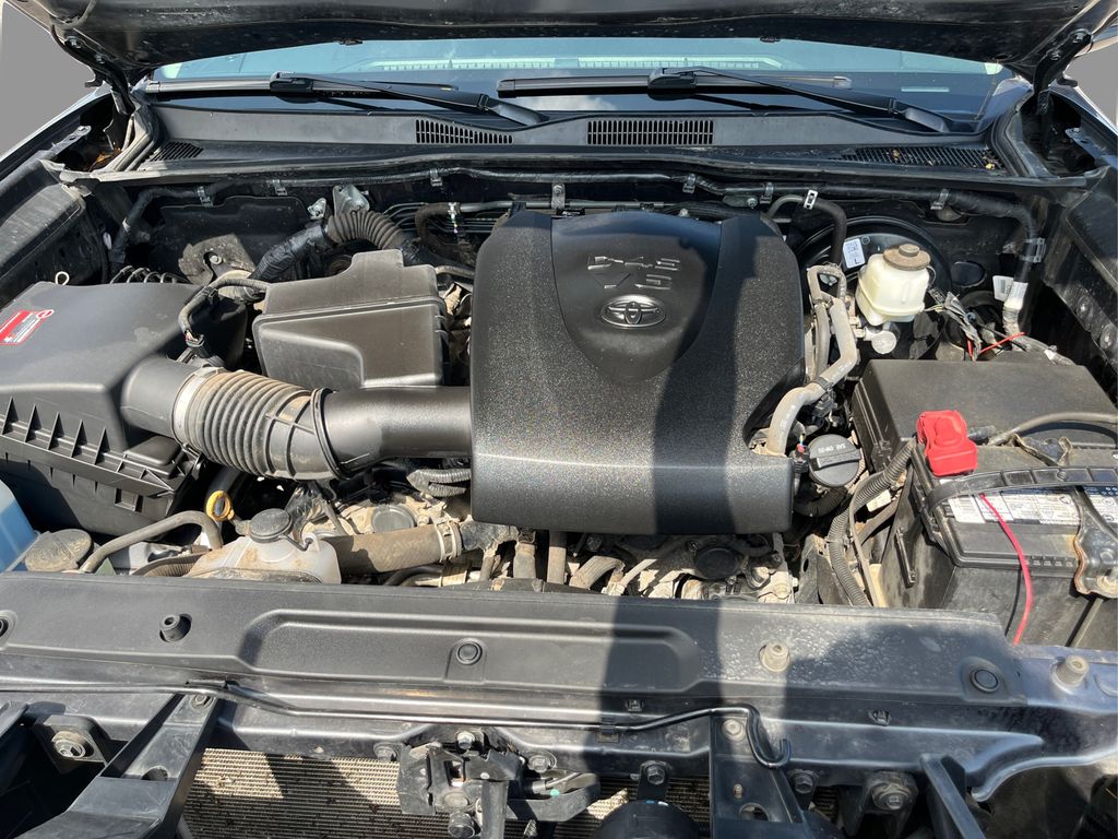 2021 Toyota Tacoma SR 4x4 Double Cab photo 19