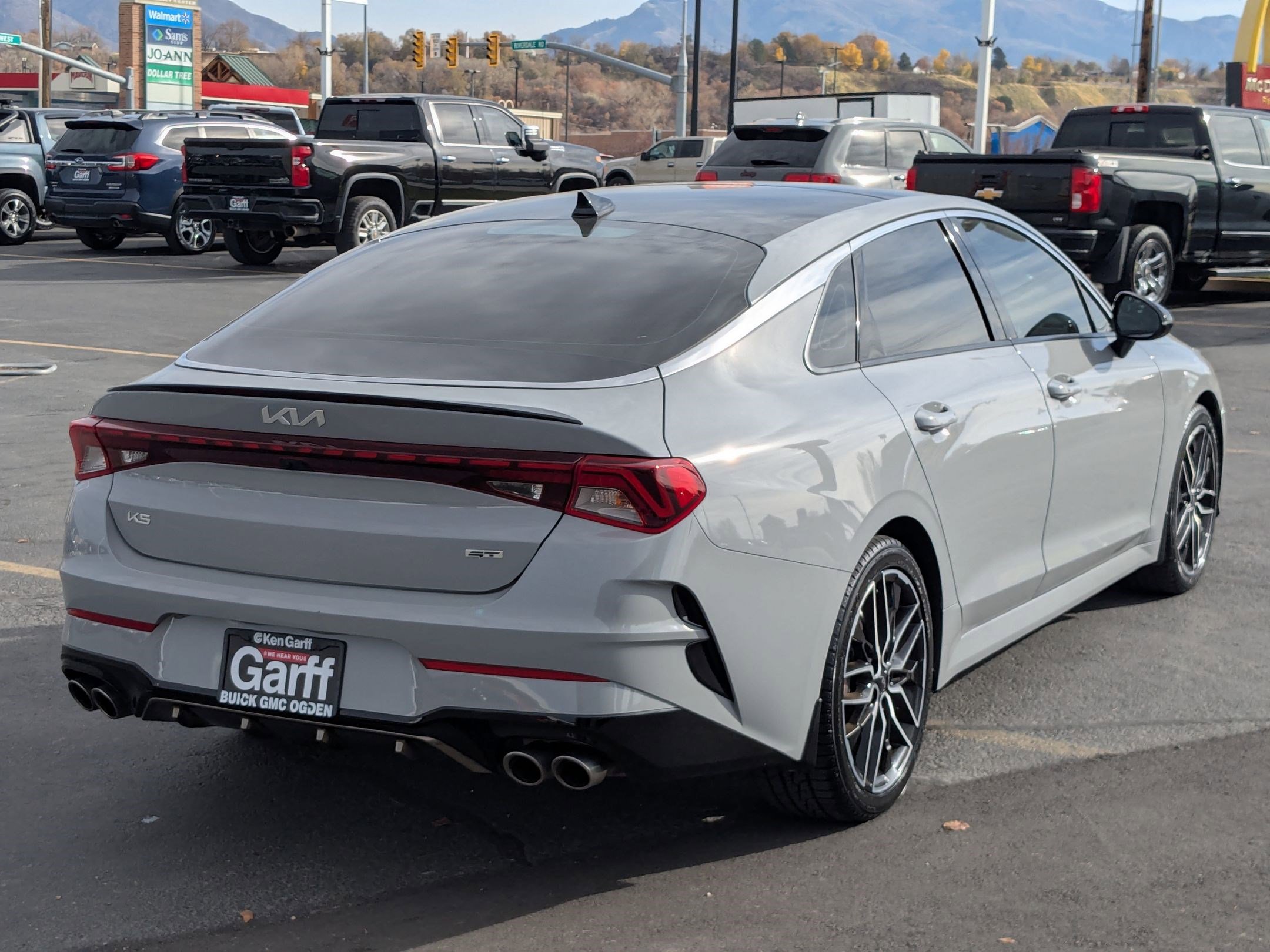 2023 Kia K5 GT photo 3