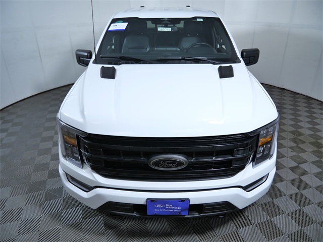 2023 Ford F-150 XLT photo 3