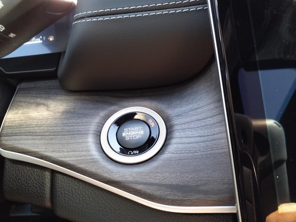 2025 Jeep Grand Cherokee Limited photo 20