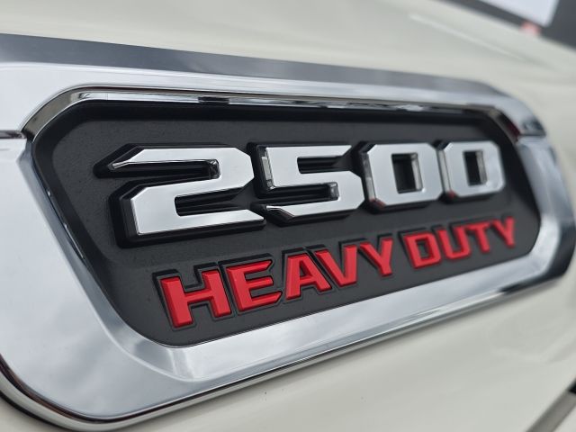 2024 Ram 2500 Longhorn photo 9